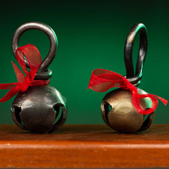 FORGED HOLIDAY DECORATIONS