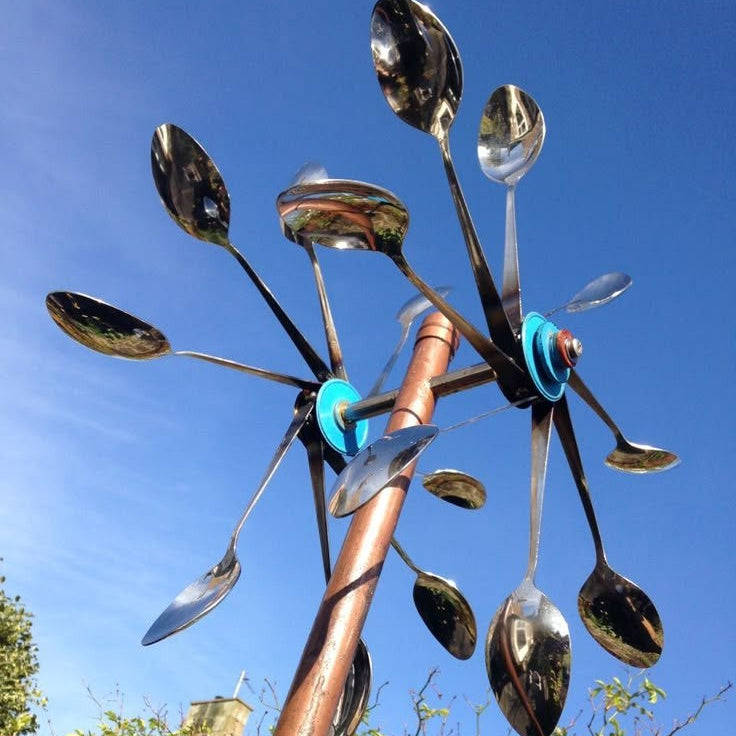 METAL YARD ART/ WINDMILL SCULPTURE