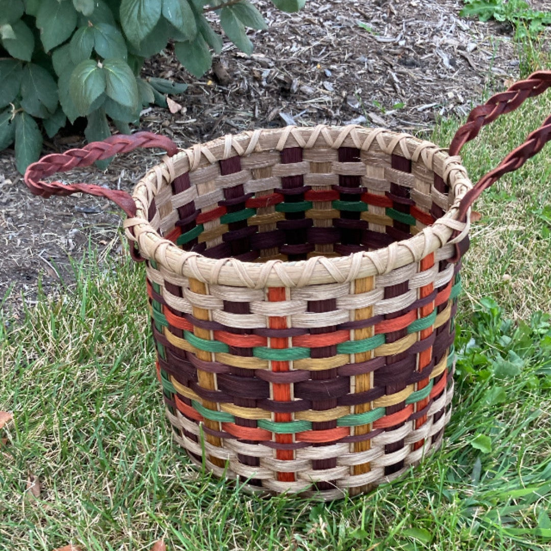 ROUND BASKET WITH WOOD BASE AND HANDLES