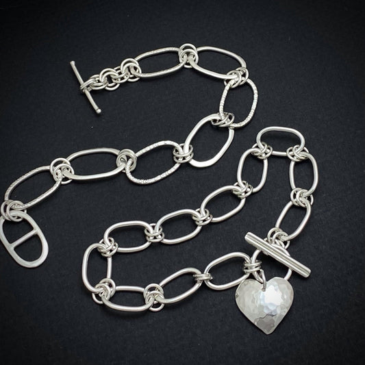 CHAIN BRACELET WITH TOGGLE CLASP