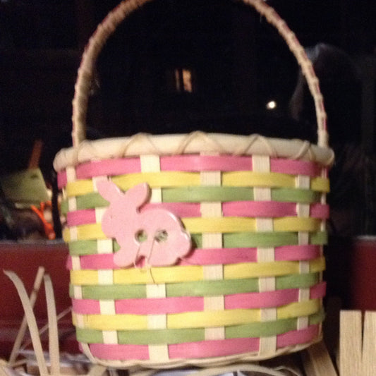 ROUND EASTER BASKET