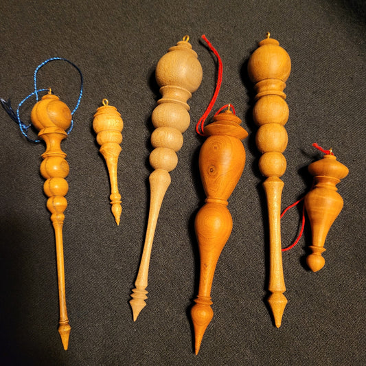 WOODTURNING - TURNING CHRISTMAS ORNAMENTS